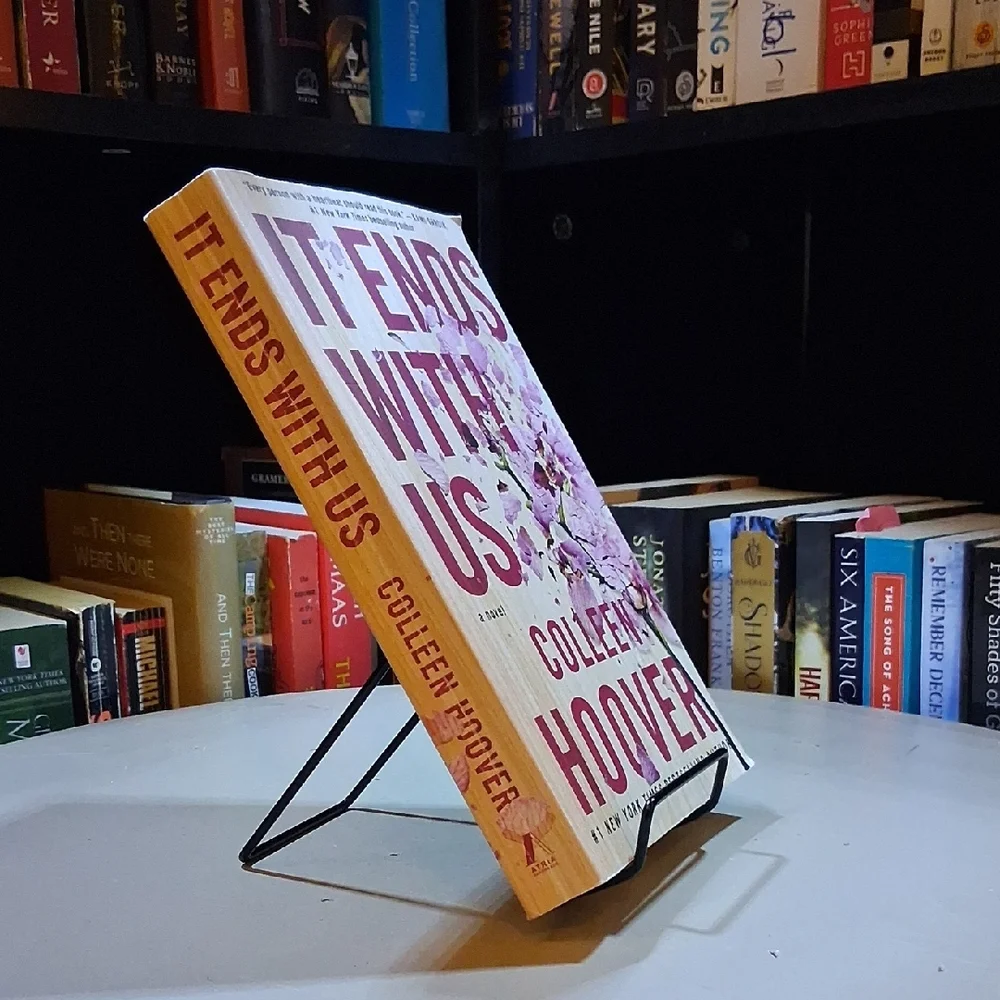 paperback lily hasn’t